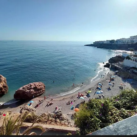 Piso Luminoso A Un Paso Del Mar En *