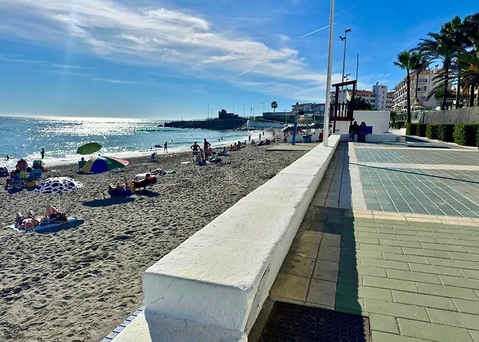 Piso Luminoso A Un Paso Del Mar En *